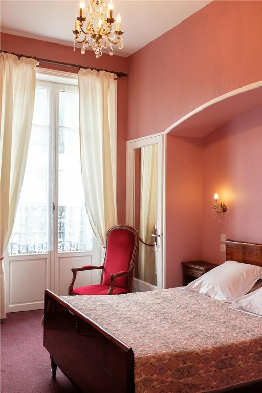 Castel Regina Otel Châtel-Guyon Dış mekan fotoğraf